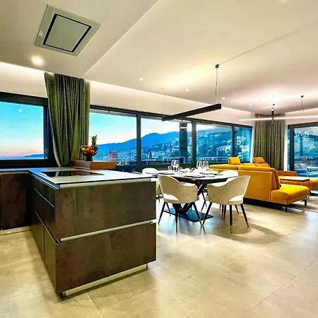 Stunning In With House Sea View Casa vacanze *